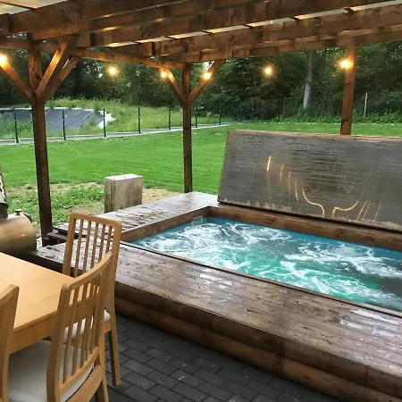 Villa U Lesa - Mikulovice *