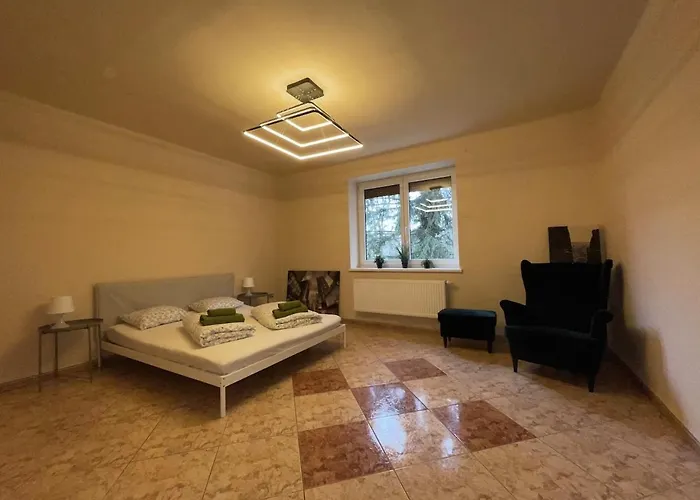 Villa U Lesa - Mikulovice *