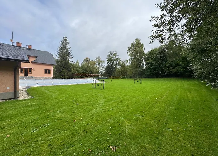 U Lesa - Mikulovice Villa *